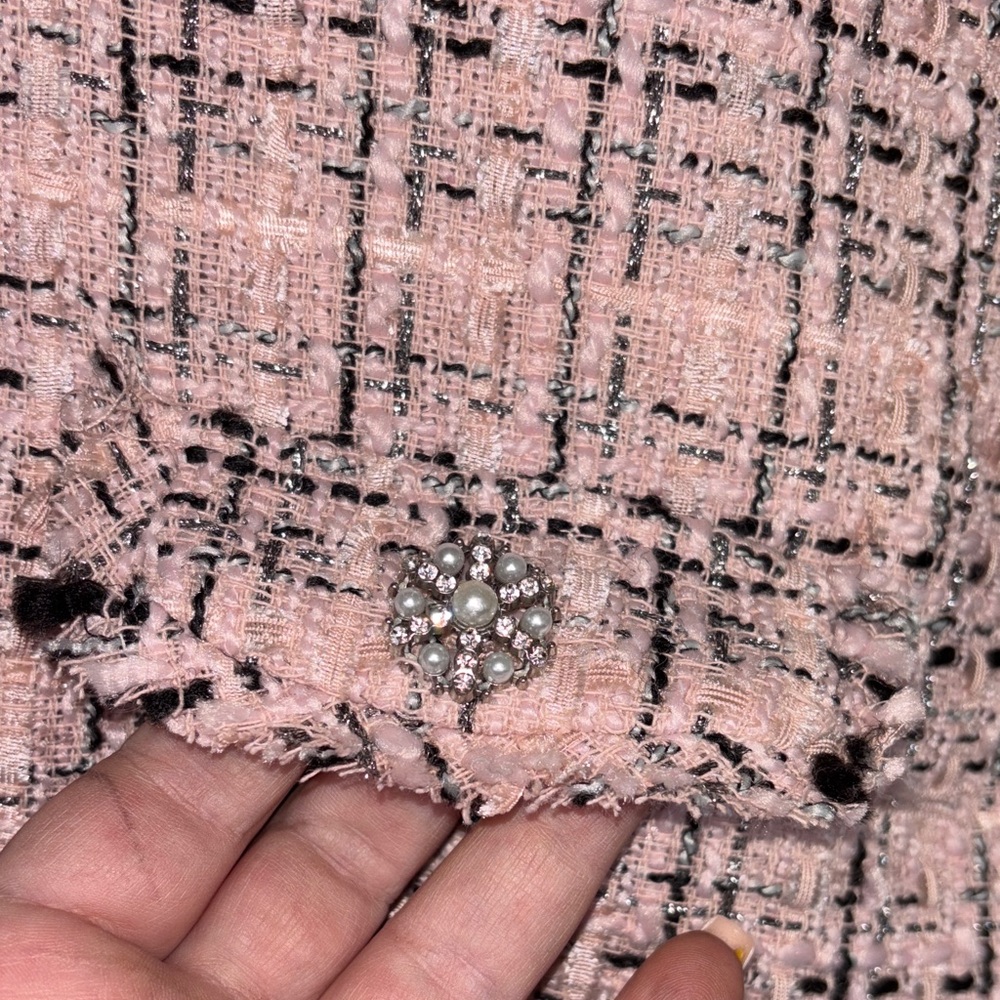 Brand New/Never worn Pink Tweed Blazer with & Crystal Accents buttons - Picture 5 of 17